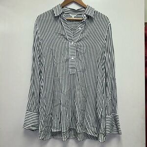 Max Studio NWT Monochrome Striped Rayon Fabric Lightweight